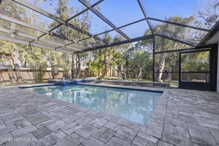1911 SEA OATS Drive