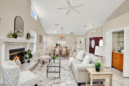 4 WALKERS RIDGE Drive