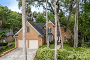 325 OCEANWALK DR N