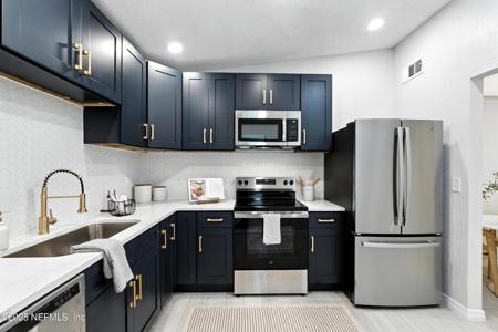 1028 SOUTH 9TH Street