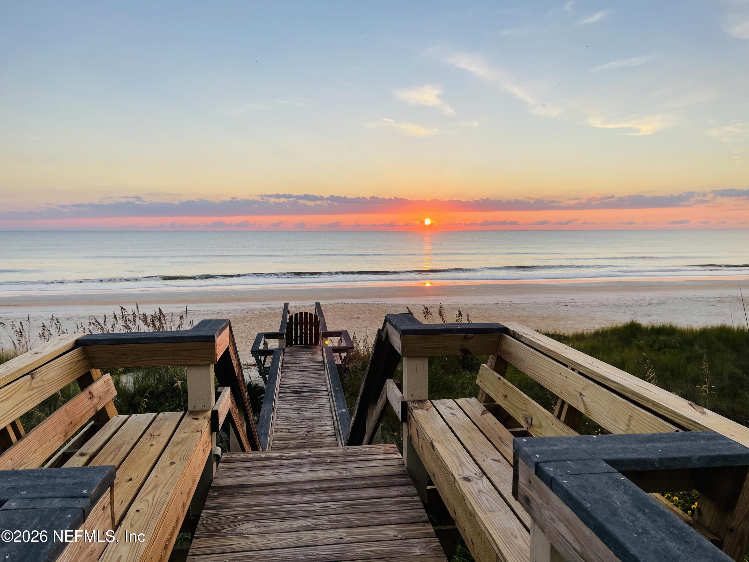 Image 1: 930 Spinnakers Private Beach Access-4