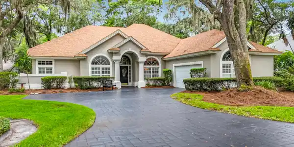 Image 2: 4919 Yachtsmans Drive-10