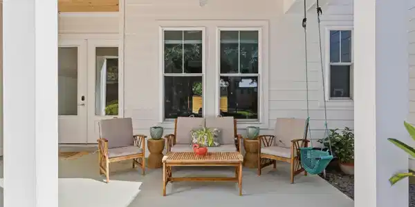 Image 4: Patio