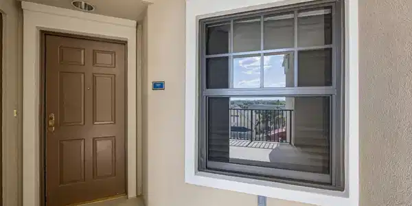 Image 2: 2-web-or-mls-50 3rd St S Unit 501 (24 of