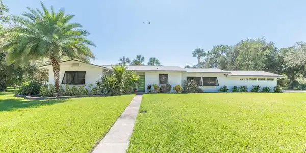 51 N ST AUGUSTINE BLVD