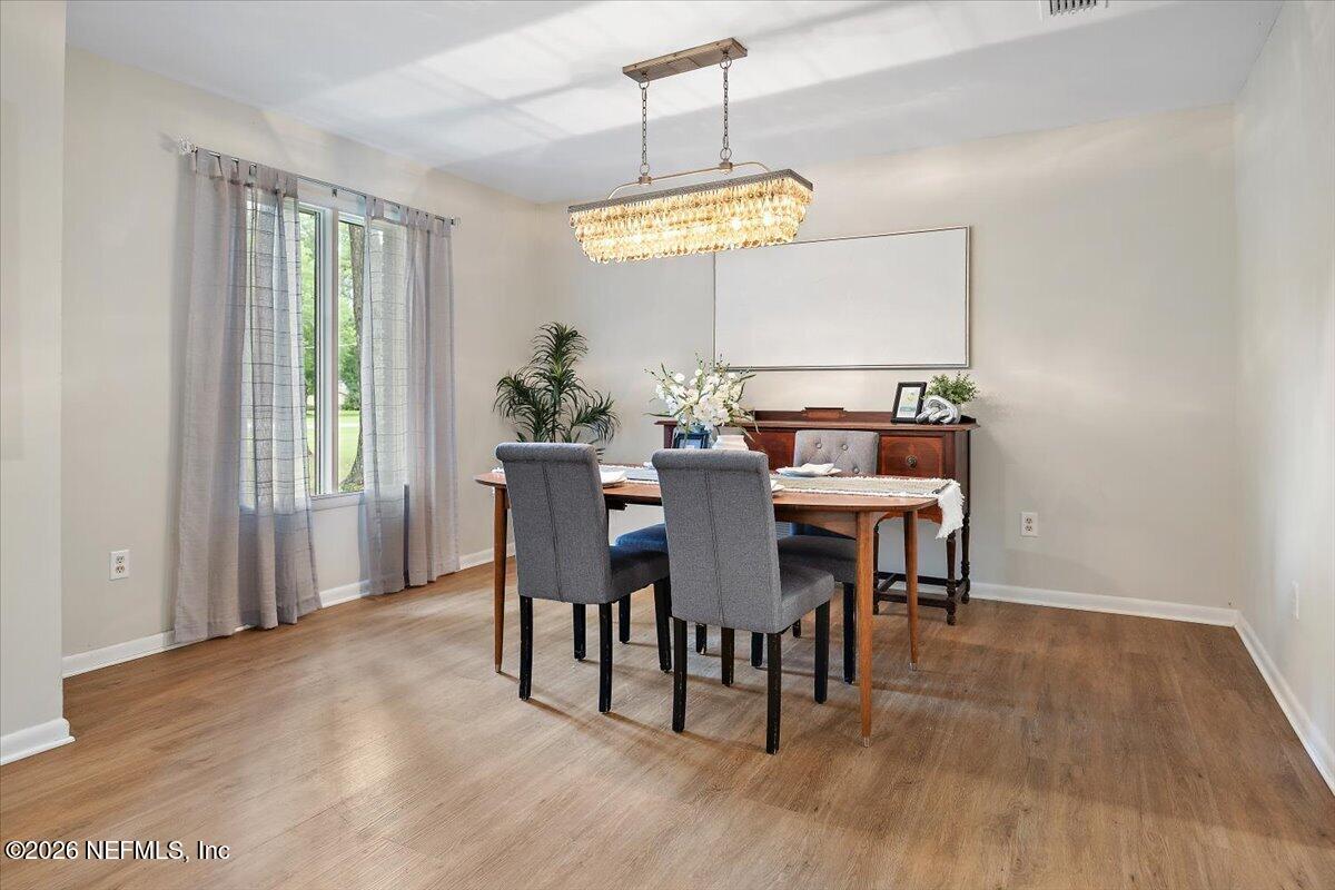 Image 3: 03-Dining Room