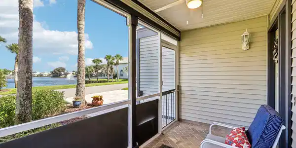 Image 3: Screened front porch