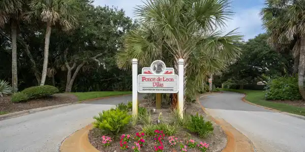 17 FOUNTAIN OF YOUTH BLVD