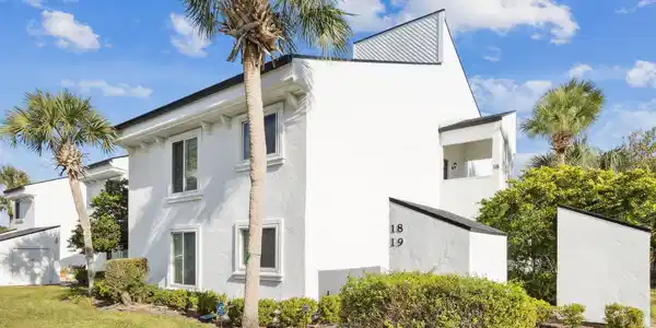 18 COVE Road
