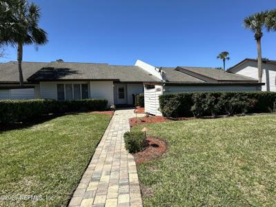 525 QUAIL POINTE Lane