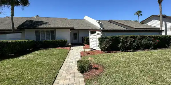 525 QUAIL POINTE Lane