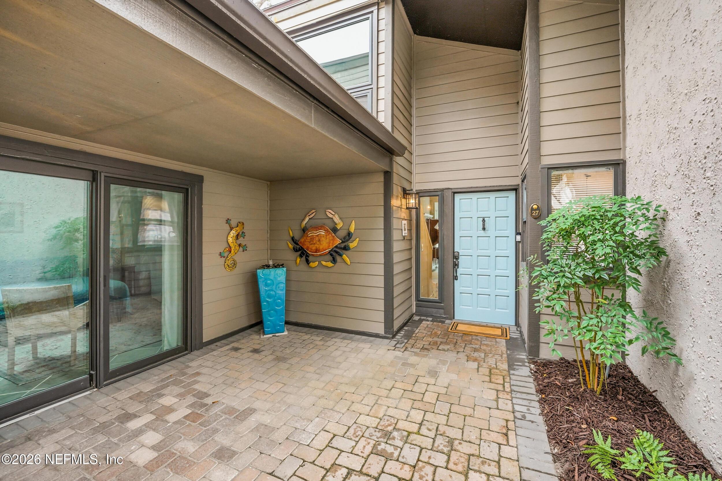 Image 2: 27 lake julia dr n-002