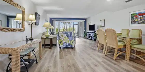Image 4: Dining_ Living Room