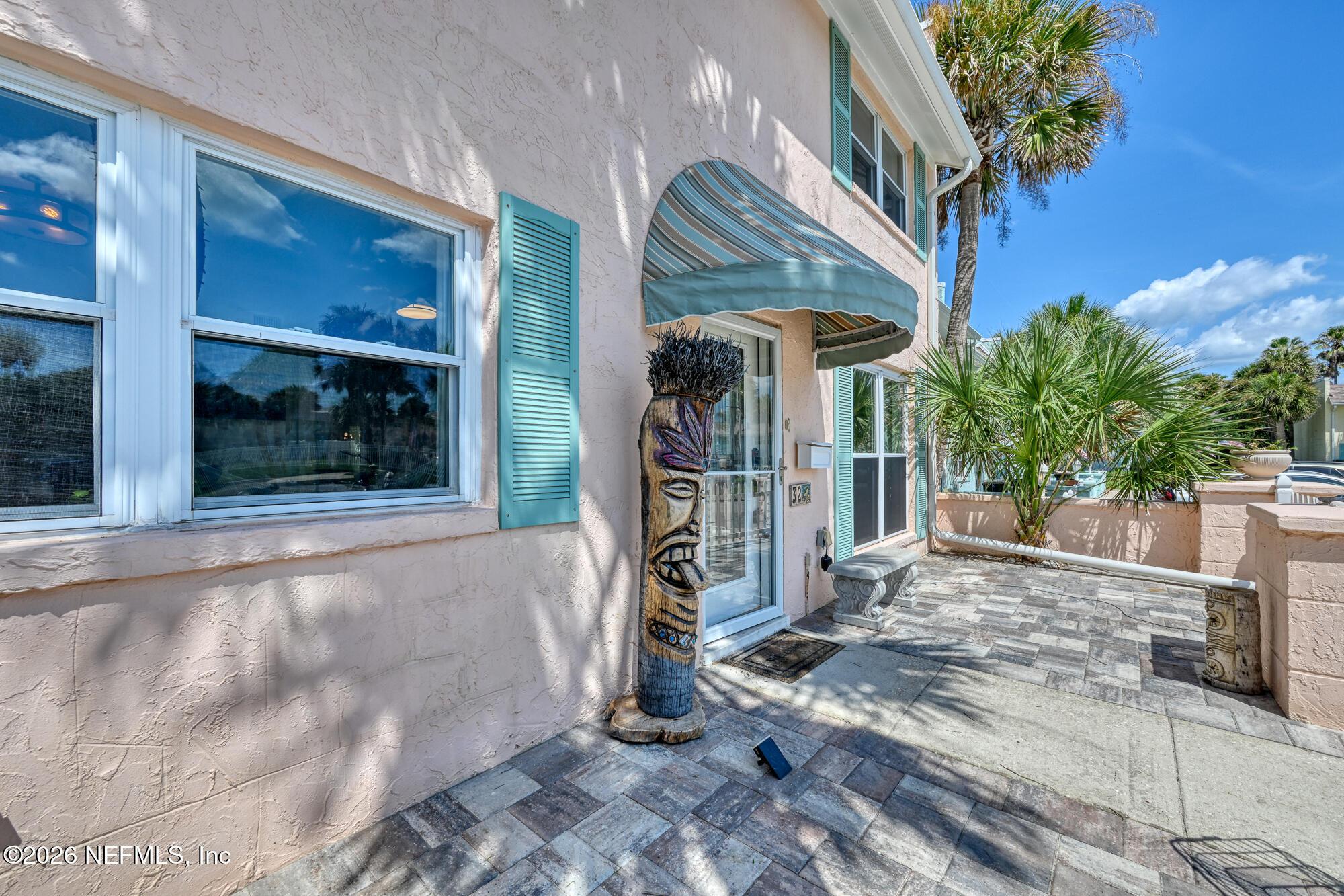 Image 3: Front of House - View 3