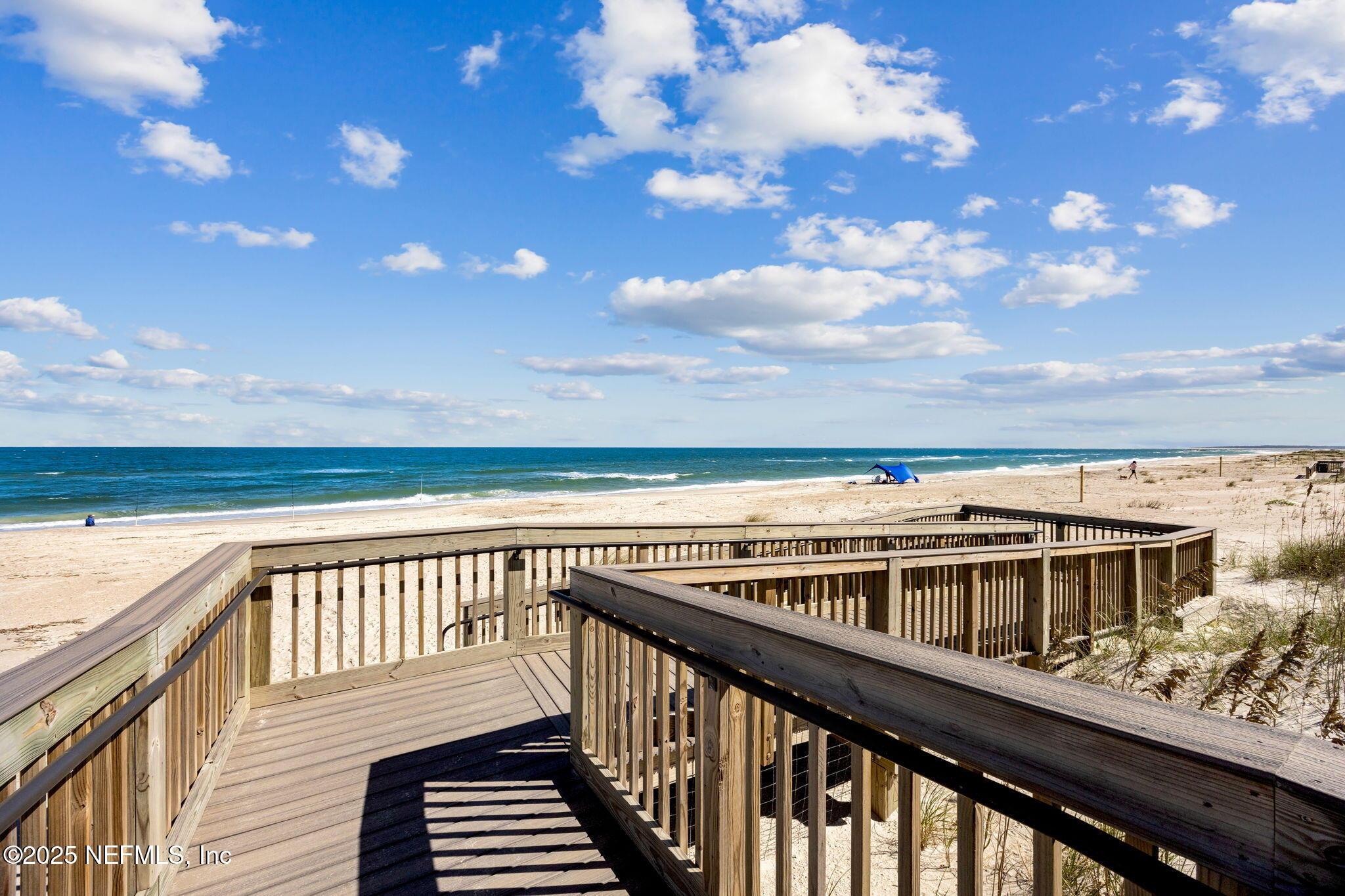 Image 3: 45-web-or-mls-8030 1st Coast Hwy Unit 11