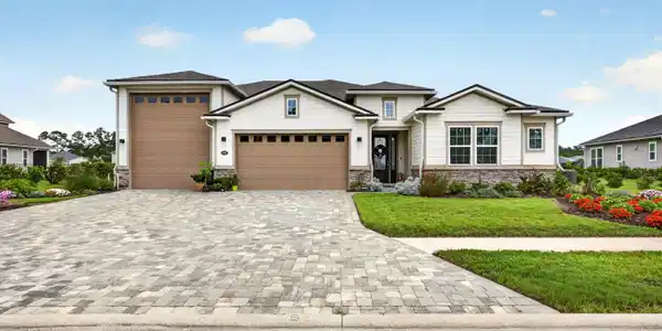 85491 FALL RIVER Parkway