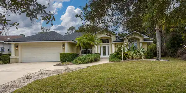14 SANDPIPER Court