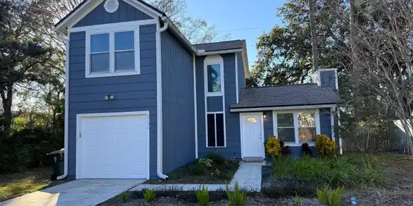 2196 FAIRWAY VILLAS Lane N