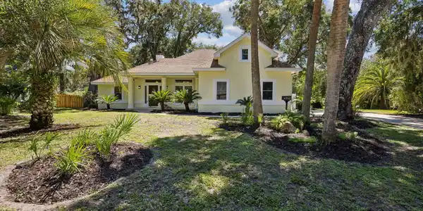 Image 4: 3-web-or-mls-4945 Spanish Oaks Cir (2 of