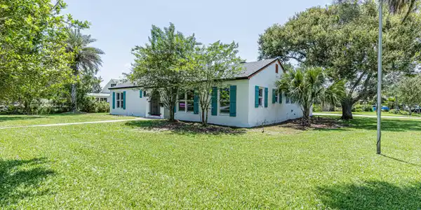 116 INLET Drive