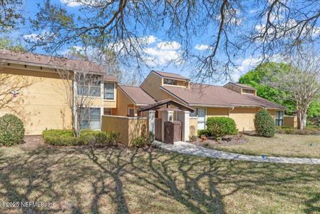 742 TIDEWATER Court