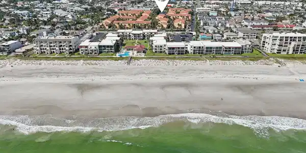 202 LAGUNA VILLAS Boulevard