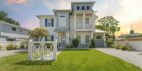 Image 4: Welcome Home