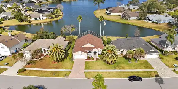 173 CROSSROAD LAKES Drive