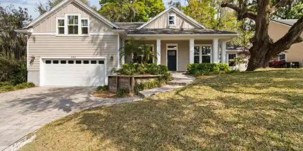1702 HIGHLAND DUNES Court