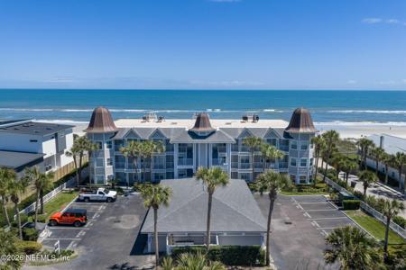 701 BEACH Avenue