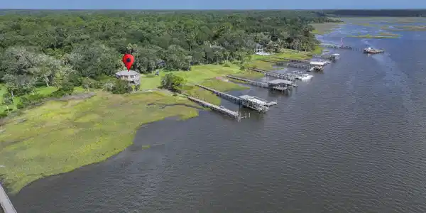 Image 3: Aerial 4