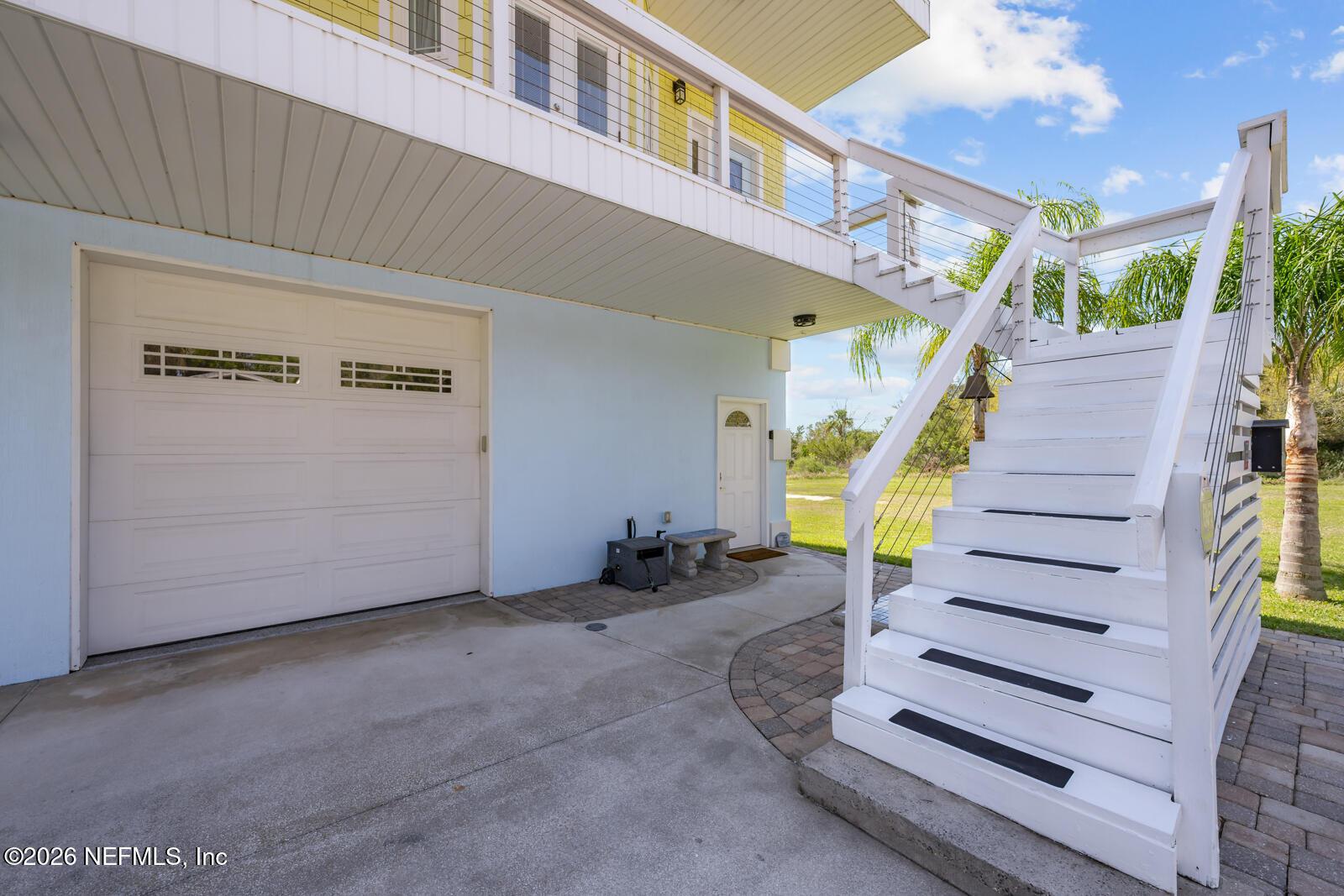 Image 4: Main entry stairs