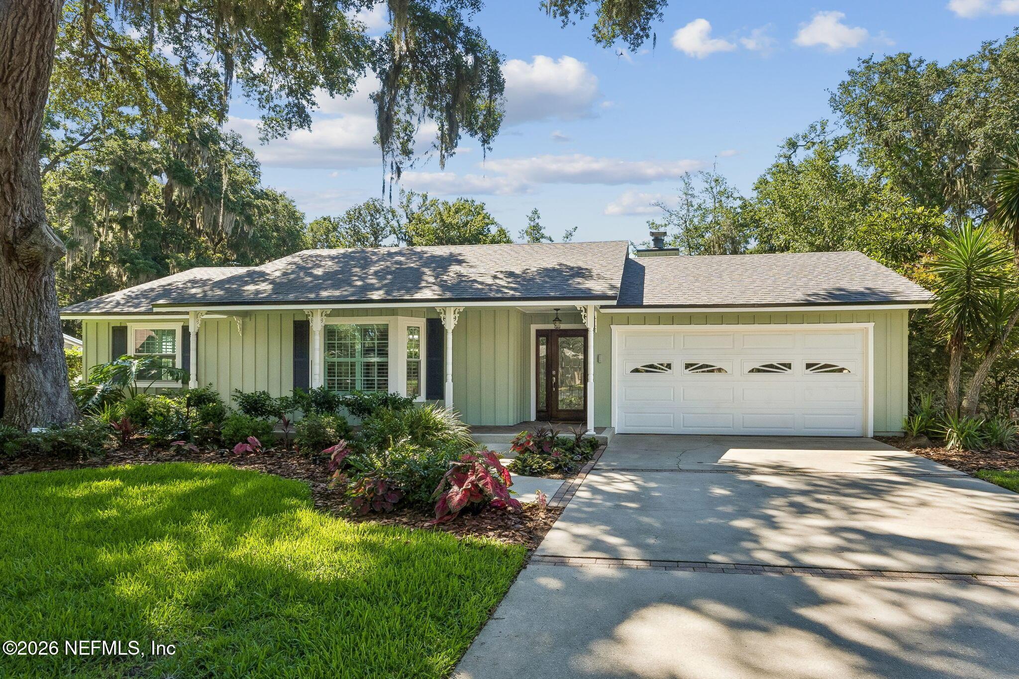 Image 3: 1-web-or-mls-1428 Plantation Oaks Ln (15