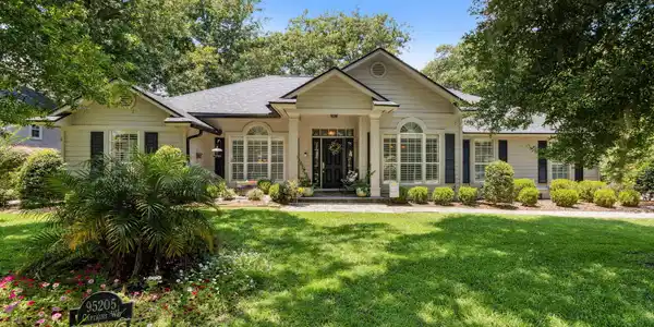 95205 CAPTAINS Way