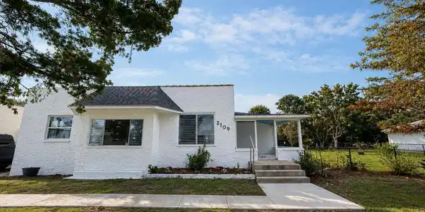 2109 ANASTASIA Drive