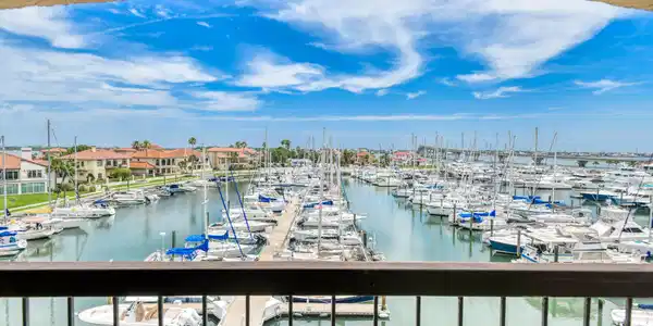 3115 HARBOR Drive