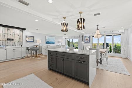 3432 HARBOR Drive
