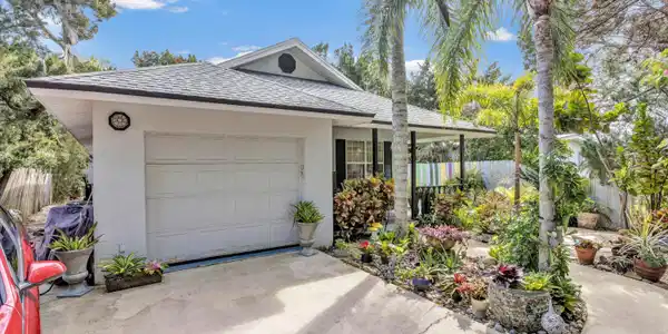 132 MENENDEZ Road