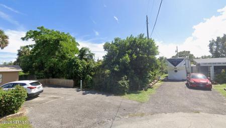 549 CARIBBEAN CIR Circle