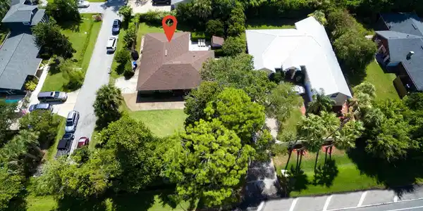 64 PHILLIPS Avenue