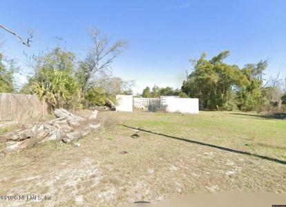614 REDWOOD Avenue