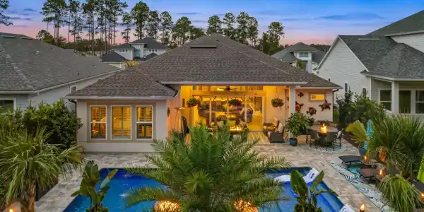 95196 GOLDEN GLOW Drive