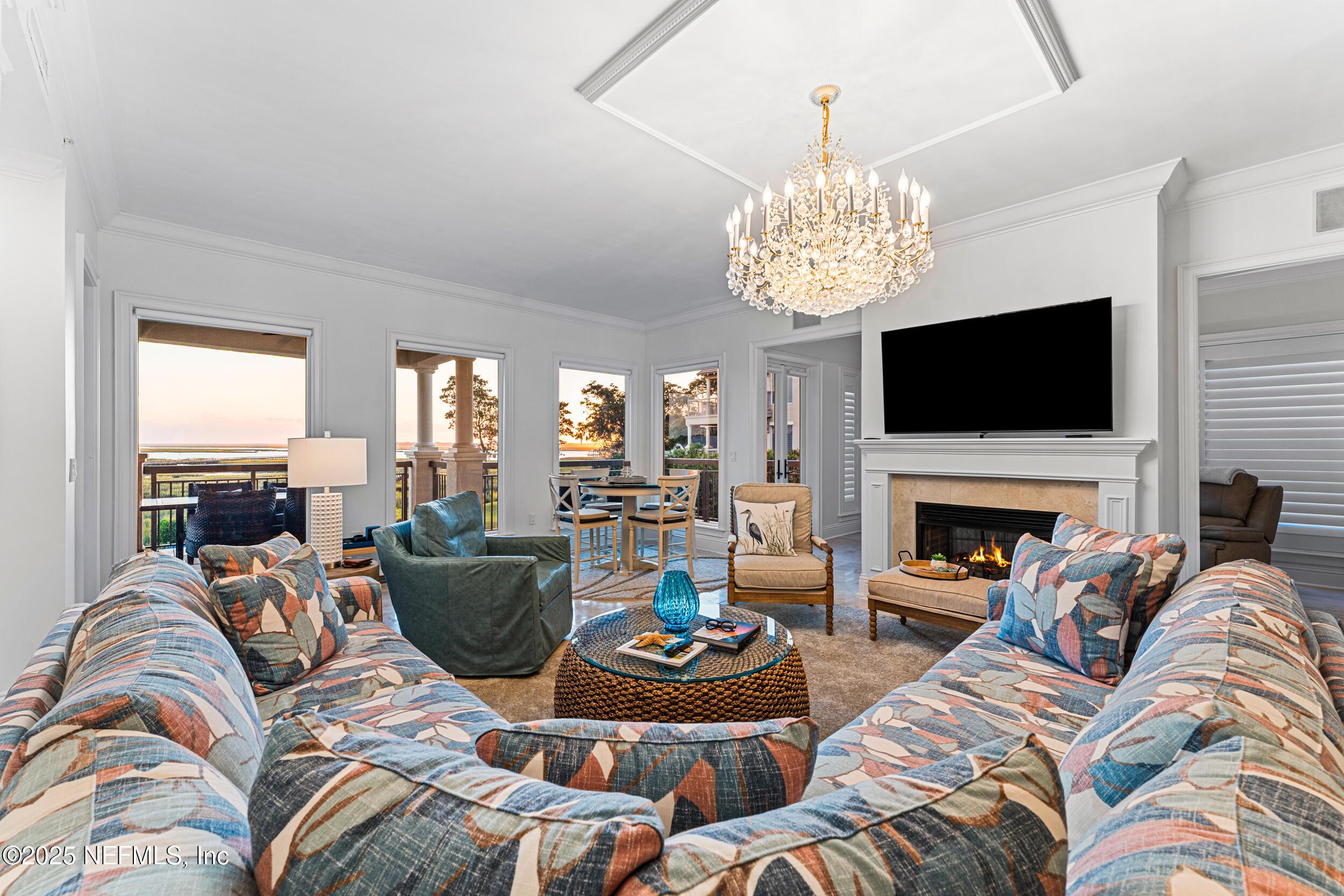 Image 4: 4 -12_a7407763