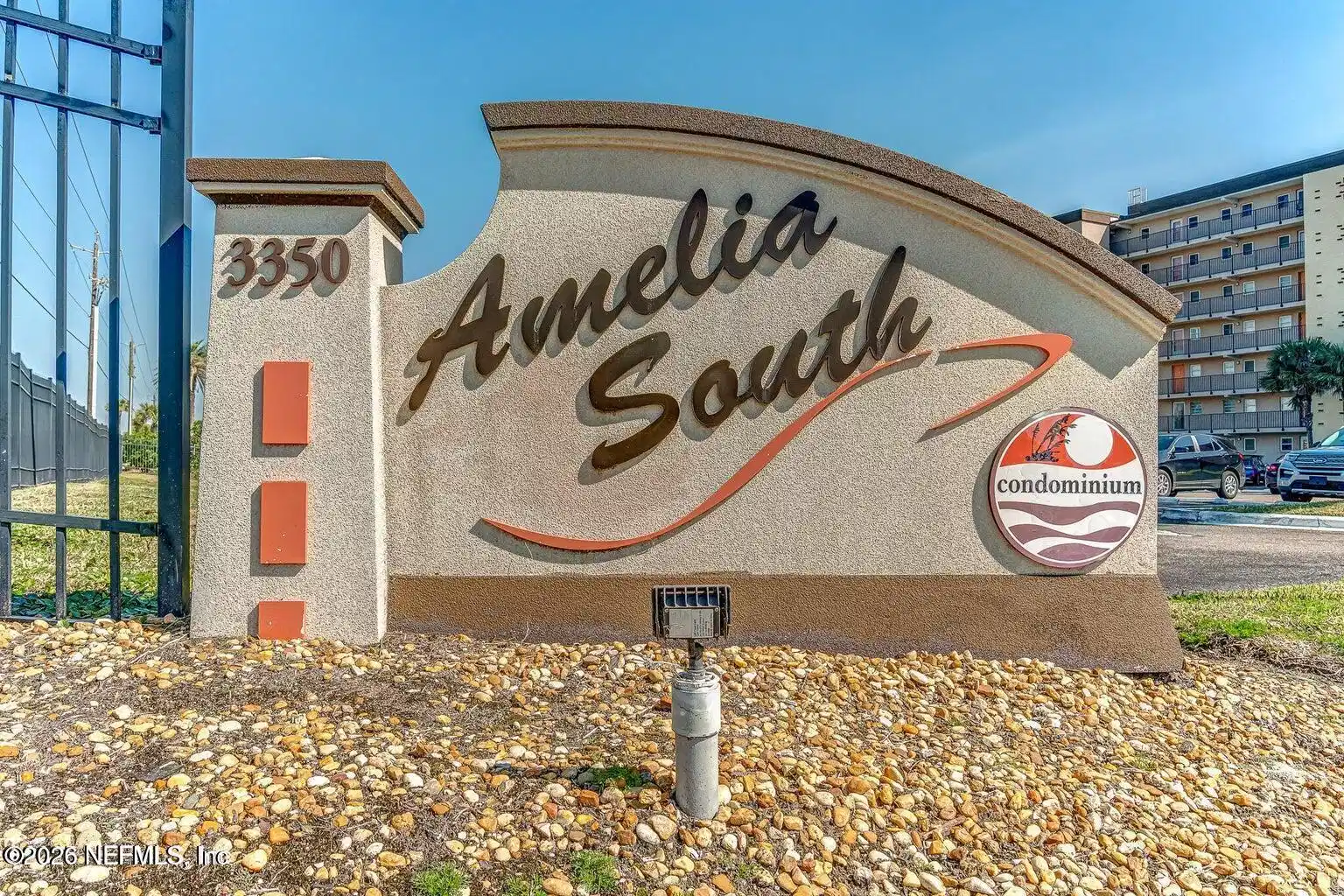 Image 1: Amelia South