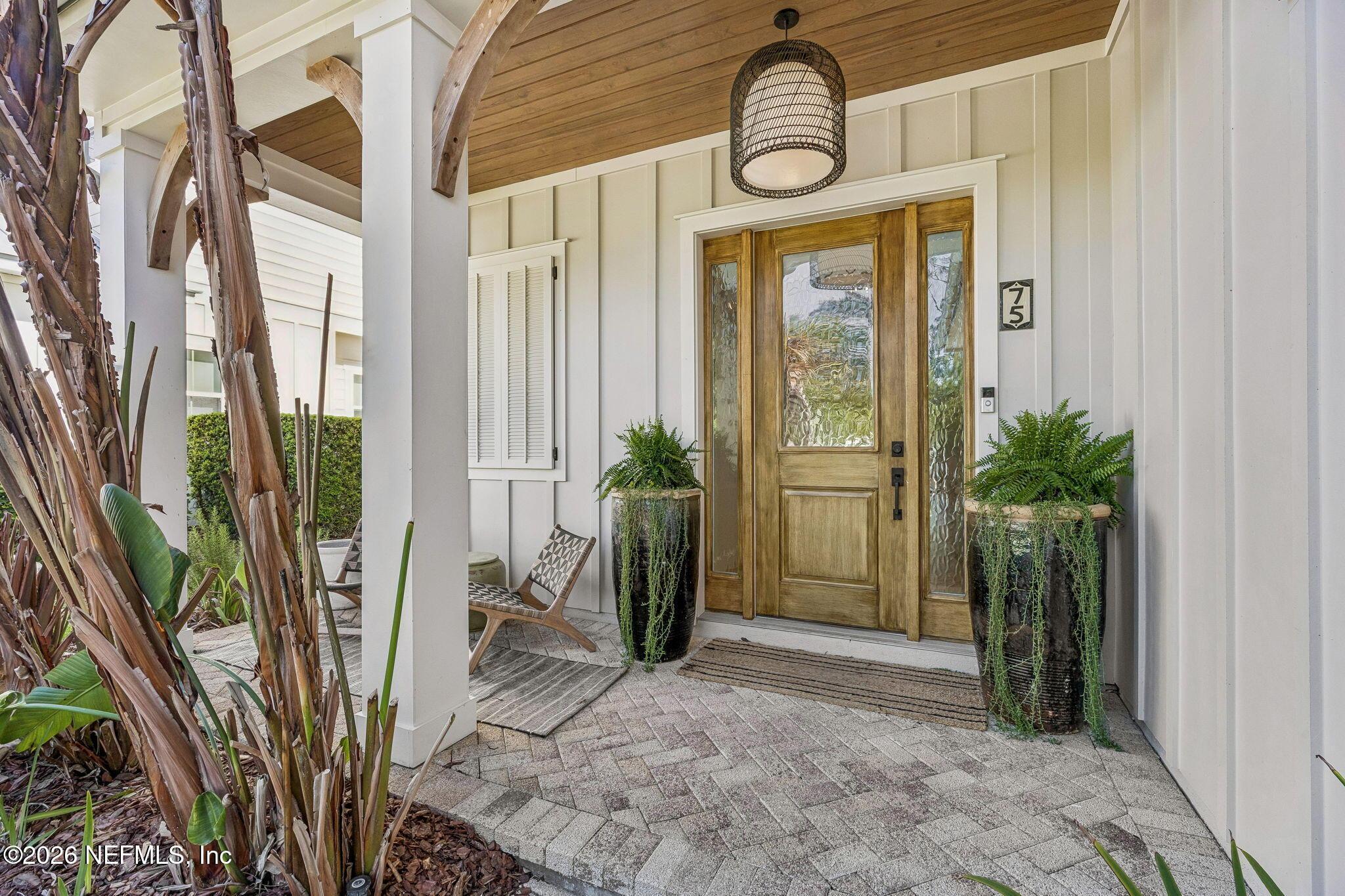 Image 4: Front Porch