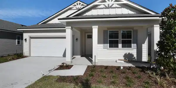 38 MOANA Court S