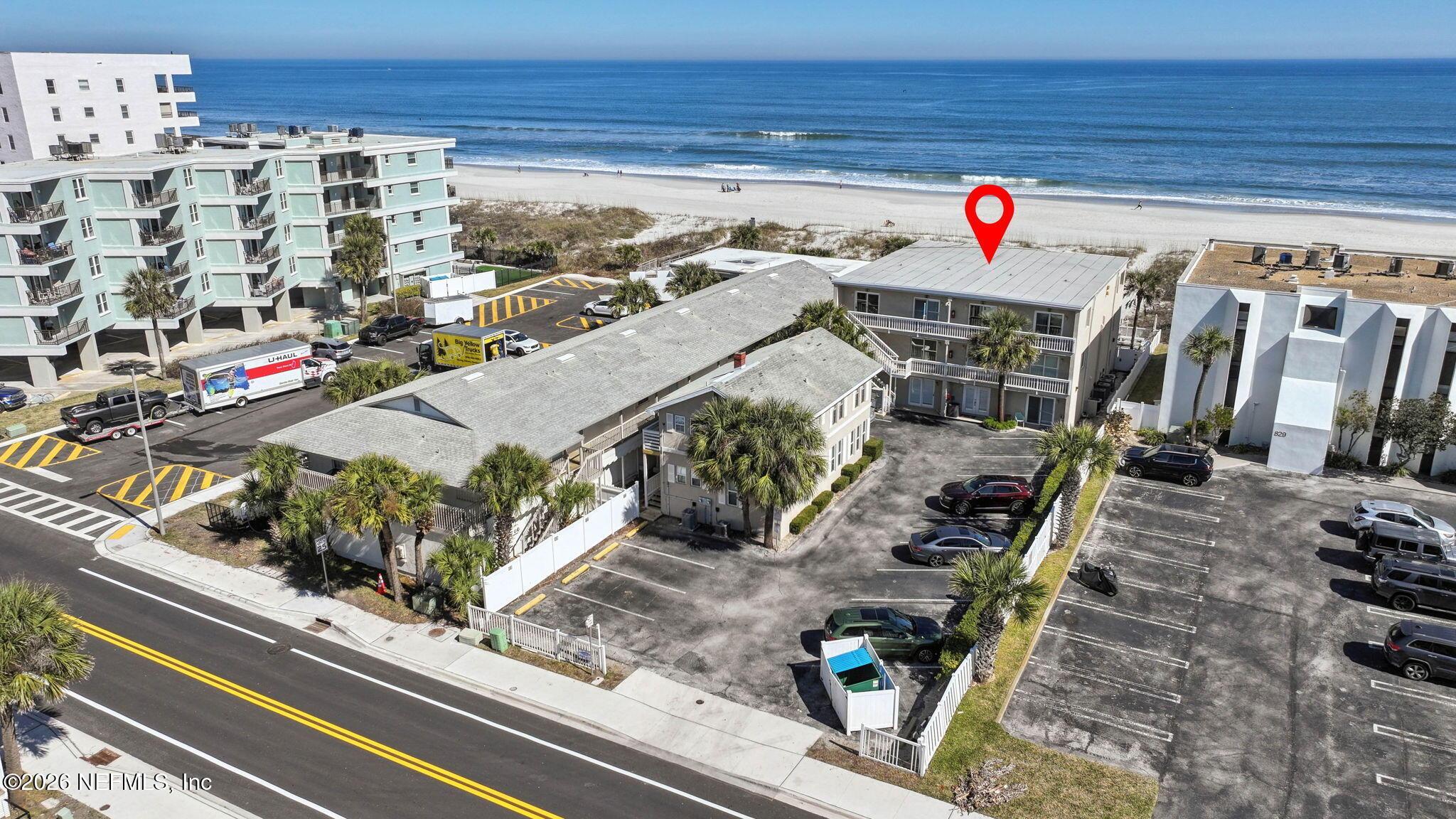 Image 3: 30-web-or-mls-811 1st St S Unit 10 (12 o