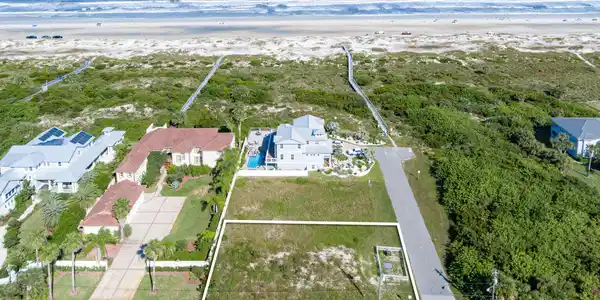8 OCEANSIDE Drive