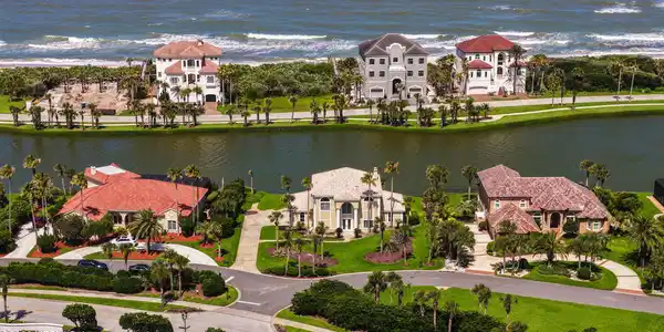 Image 2: DJI_20260525154723_0733_D