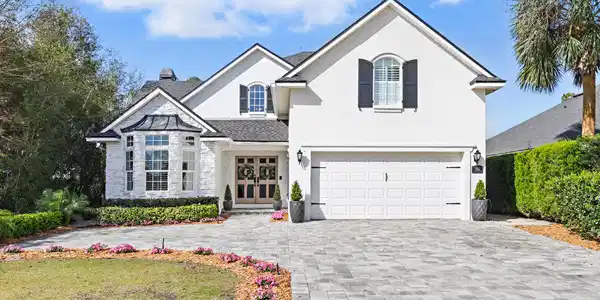 515 SUNSET Drive